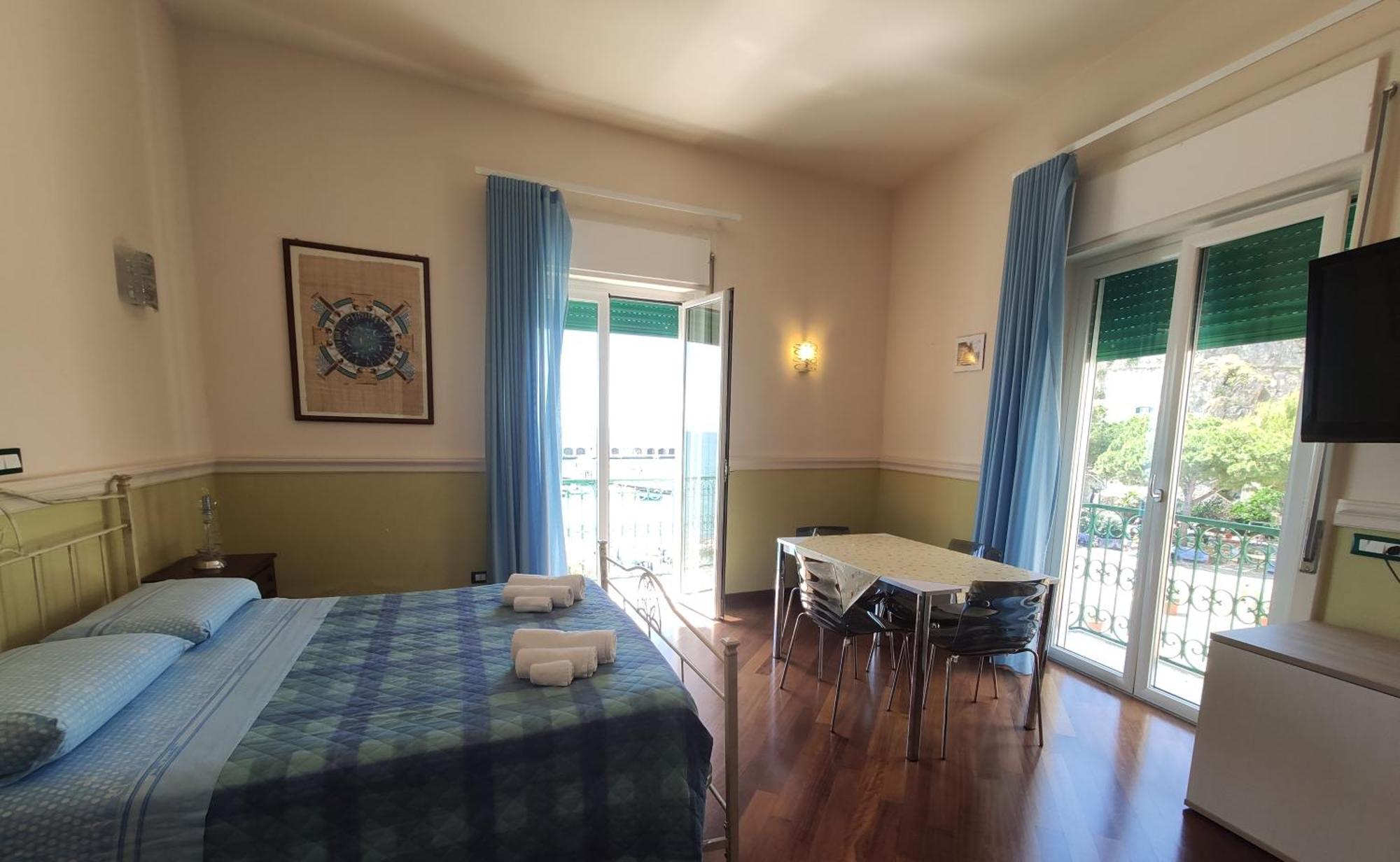 Appartamento con 1 Camera da Letto e Vista Mare